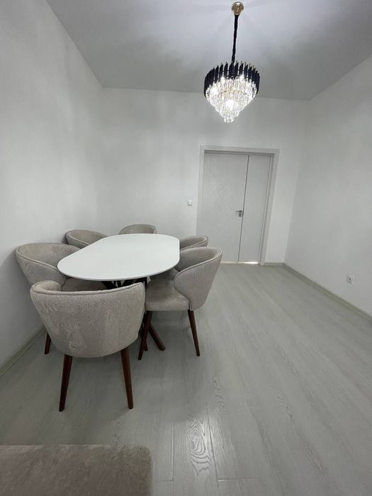 Сдается Жк Династия срочно 3/8/9.  75м2