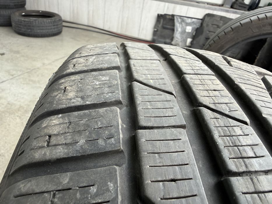 2бр. Зимни Гуми С Борд 235/55R/18 -PIRELLI- DOT:1322, 6.0мм.