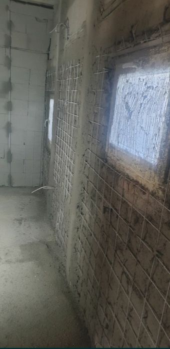 Tencuiala traditionala mecanizata.