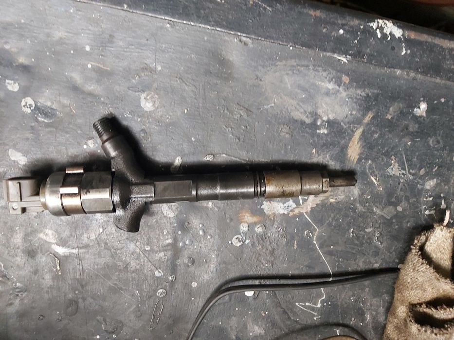 Оригинални Дюзи Тойота Рав 4 2.0 дизел 116 к.с 2003 година