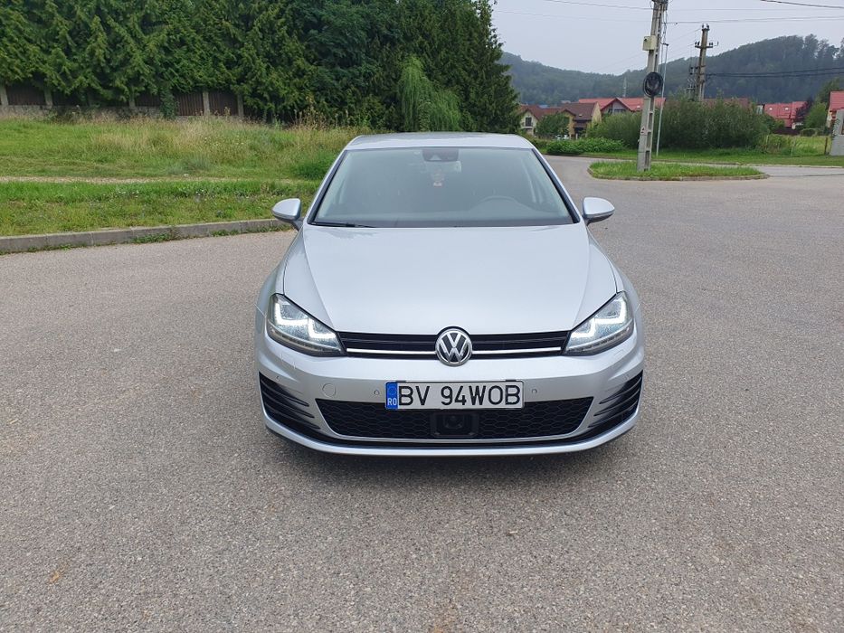 VOLKSWAGEN Golf 2013 — imagine 2
