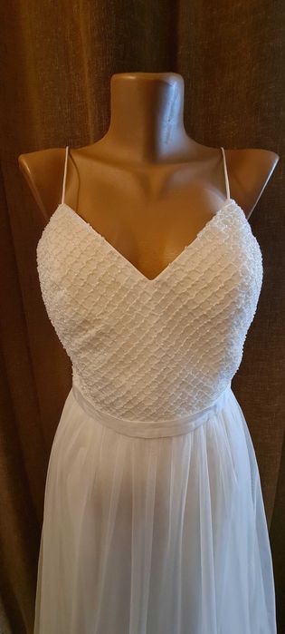 Rochie alba de mireasa ori de ocazie