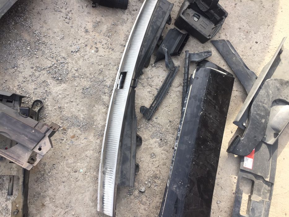 Audi q7 ауди ку7 запчасти