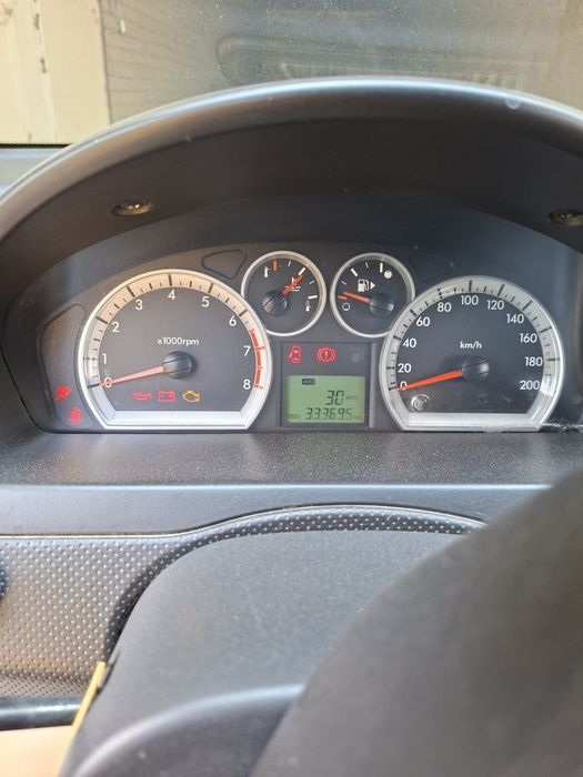 Накд ёки варянтга сотилади