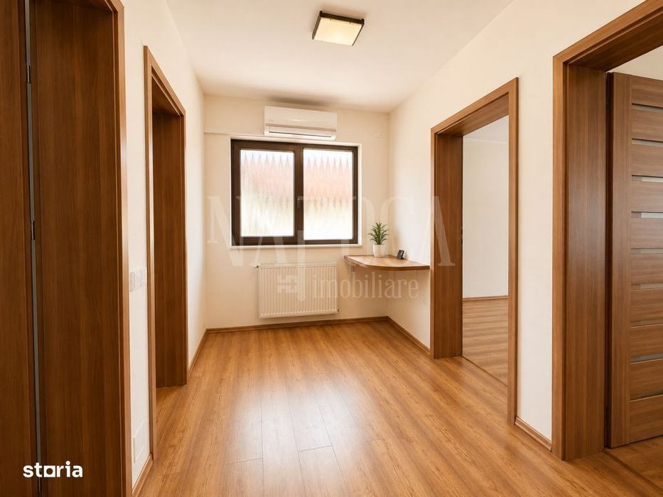 Casa 4 camere de vanzare in Floresti