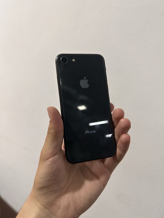iPhone 8 srochno sostoyaniya qurt