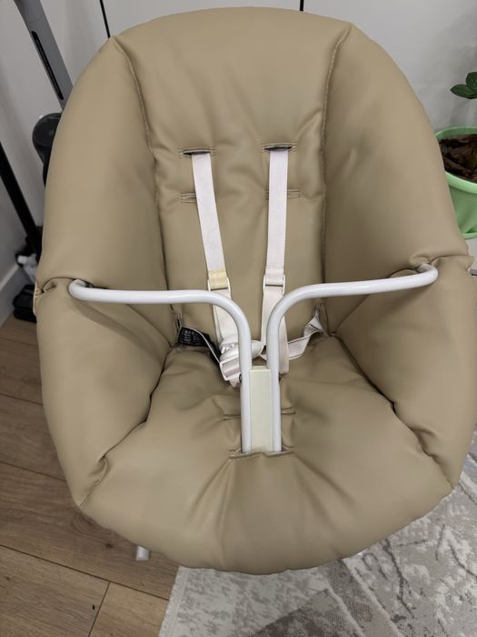 Стульчик Mima Moon (мима мун)