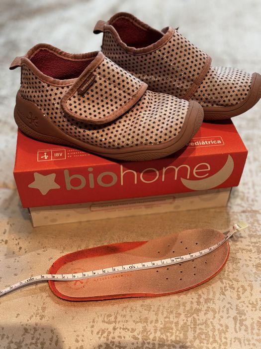 Пантофи Biomecanics 28н.