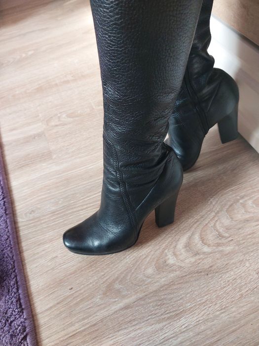 Сапоги  Италия кожаные