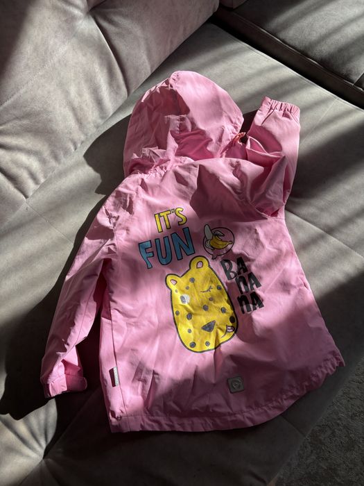 Куртки весна в отличном состоянии