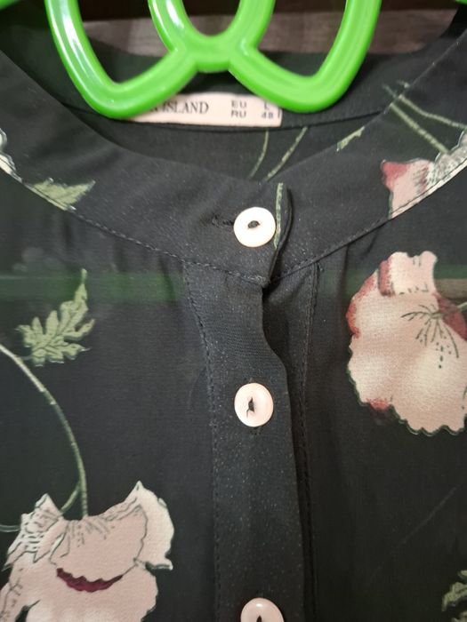 Продаются 3 платья красивые