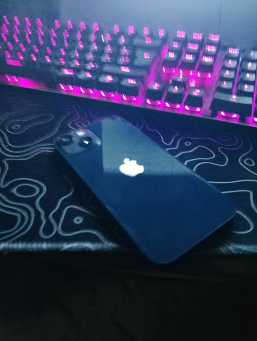 Отдам за 10к тг, айфон 13