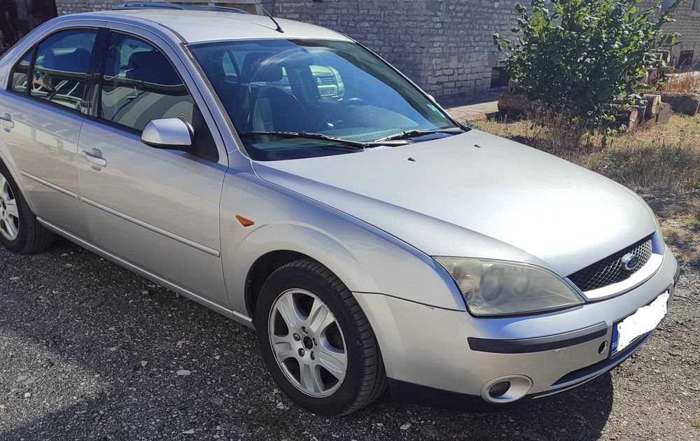 Автомобил Ford Mondeo MK3