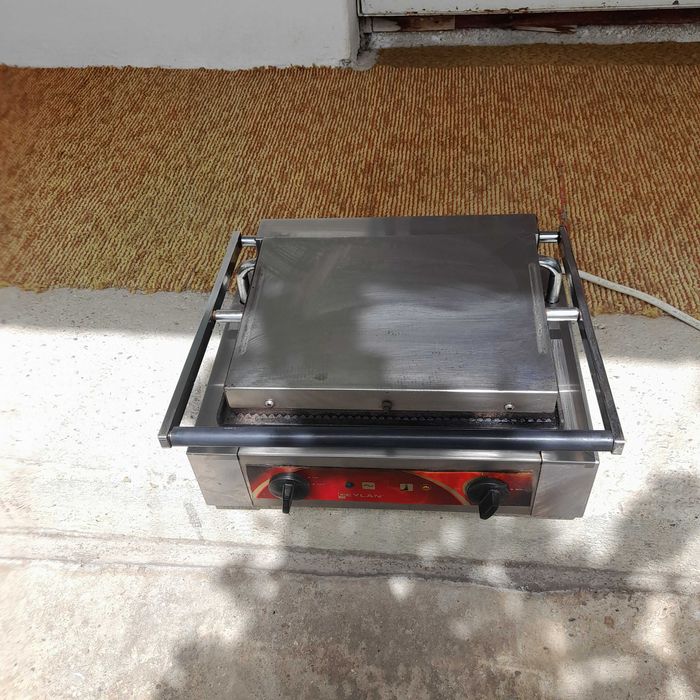 Професионална тостер скара