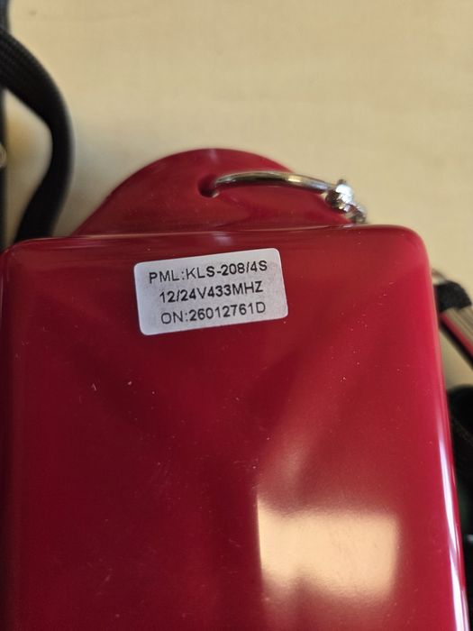 Telecomanda universală wireless pentru troliu electric 12/24