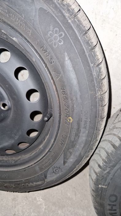 Комплект джанти 4х100 с всесезони гуми 165/70R14