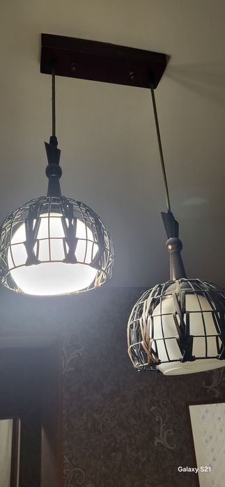 Люстры по 3000 каждая