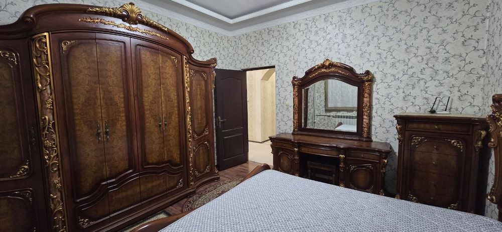 Срочно Продажа 4-х ком. квартиры Район: Юнус-Абад
Улица: Шахристанская
