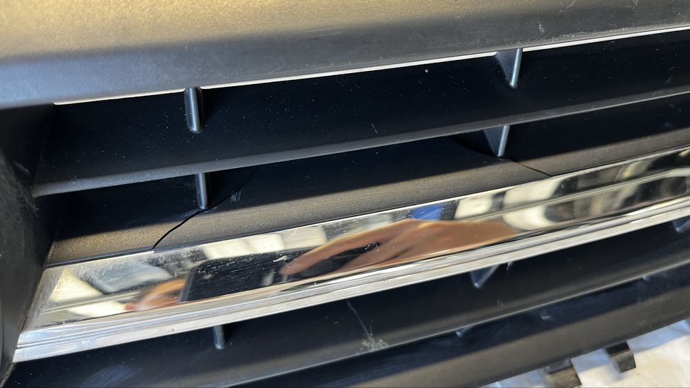 Volkswagen Transporter T6 предна решетка