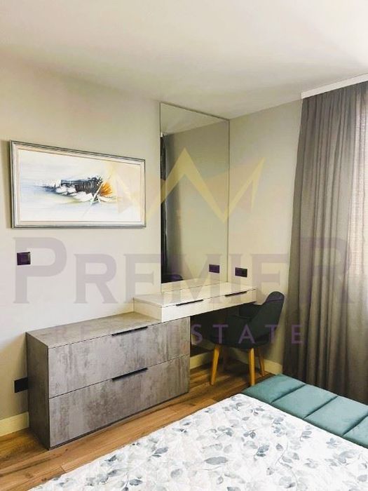 Продава се Тристаен апартамент в София, Манастирски ливади - 112 кв.м за 1954 €/кв.м - Снимка #1