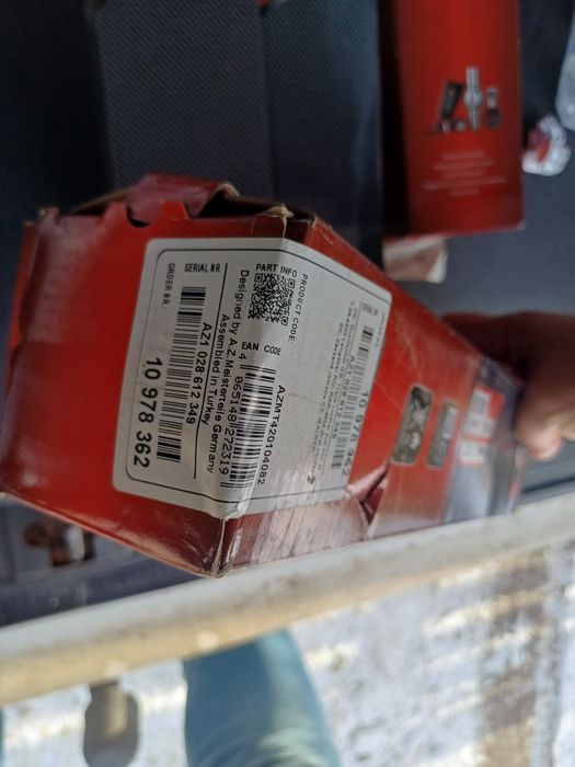 Brate fata noi audi a4 b8