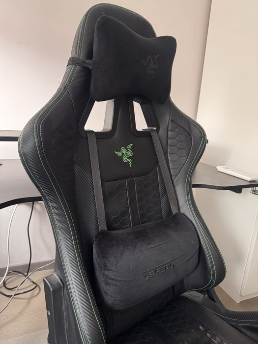 Razer геймърски стол