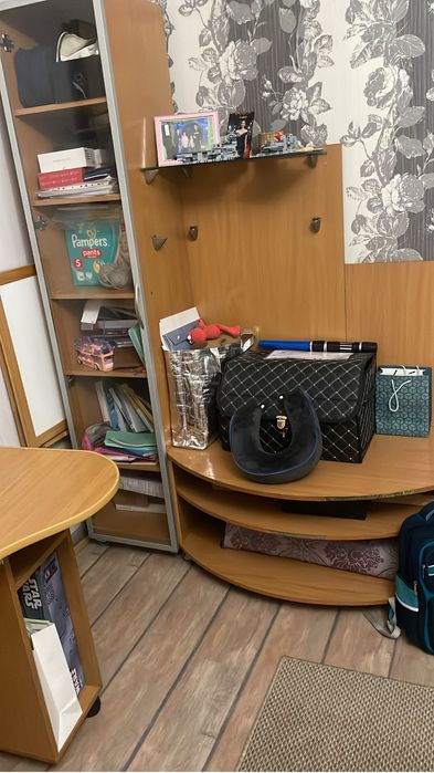 Стенка с шкафом, цвет орех