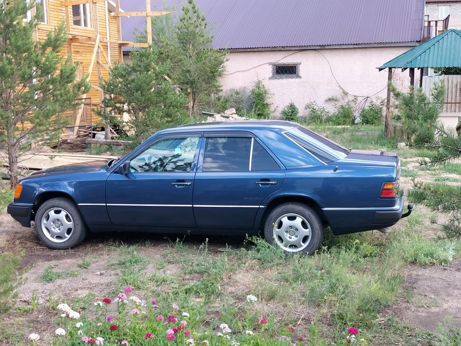 Продам мерседес w124