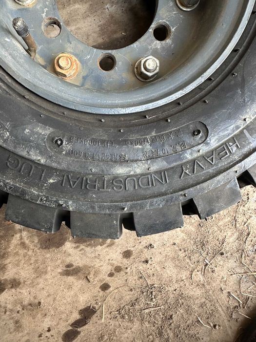 Комплект колес для спецтехники