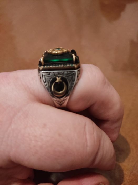 Перстень, серебро, изумруд
