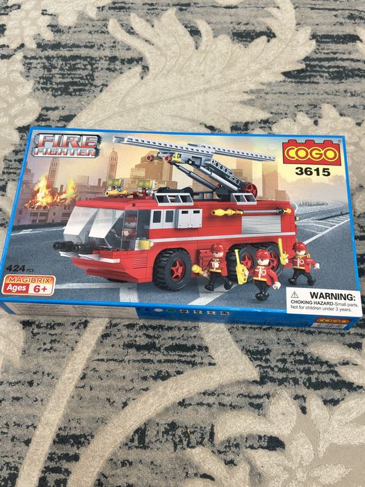 Лего конструктор продаётся