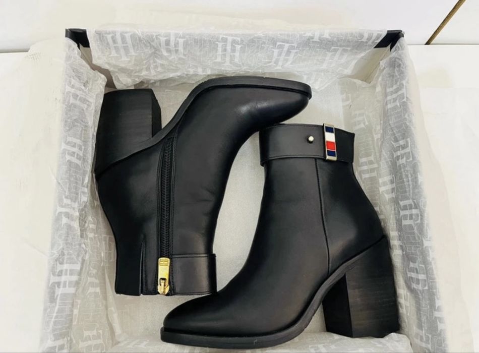 Ghete Tommy Hilfiger