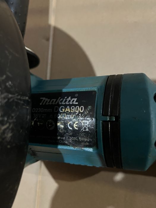 Flex mare pe acumulator Makita DGA900 Brushless 230mm 36V 18Vx2