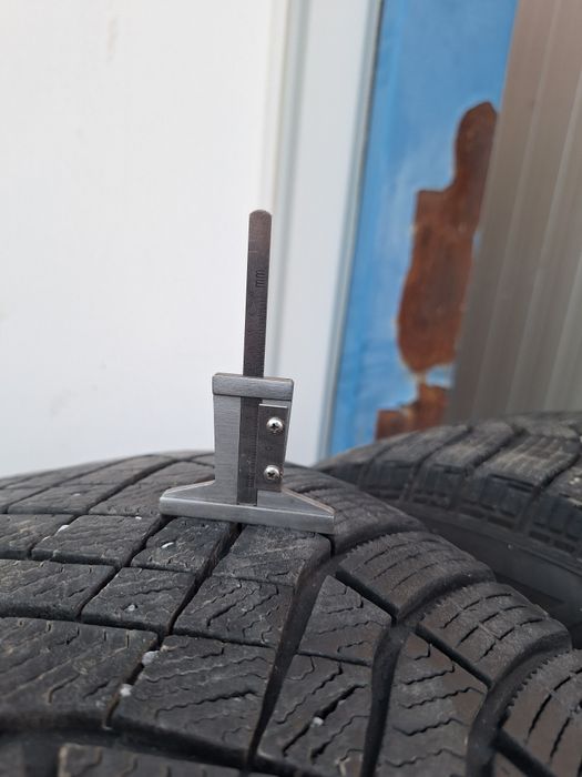 jante Audi originale  pe 17 pt  A4,A5 A6,A7 cu anvelope iarna.