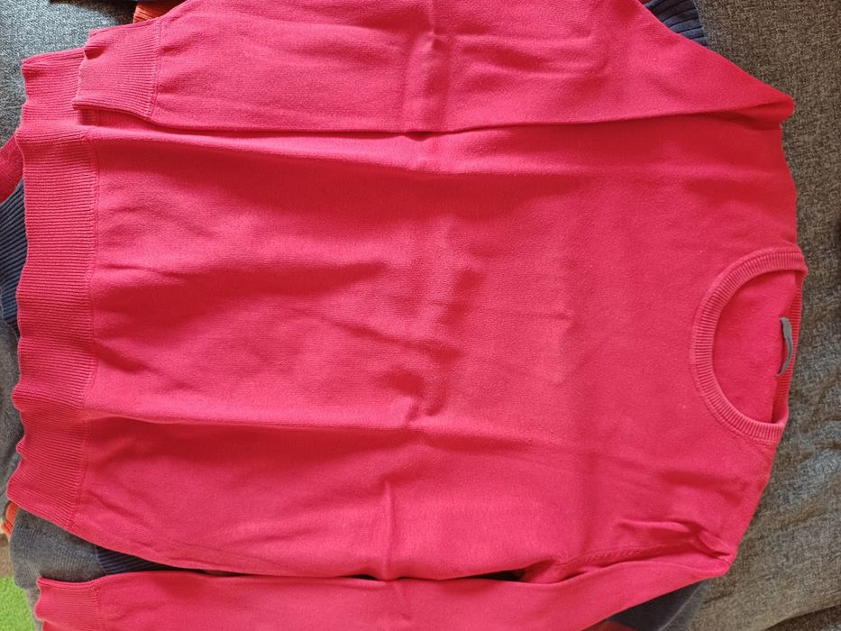 Пуловери памучни и вълнени