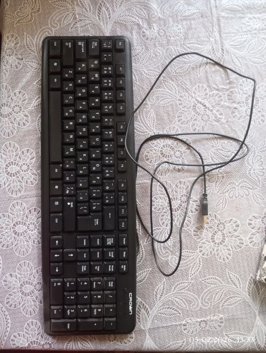 Продам клавиатуру