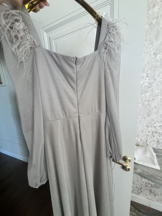 Платье вечернее