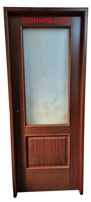 Vand usa / usi de interior din lemn cu geam