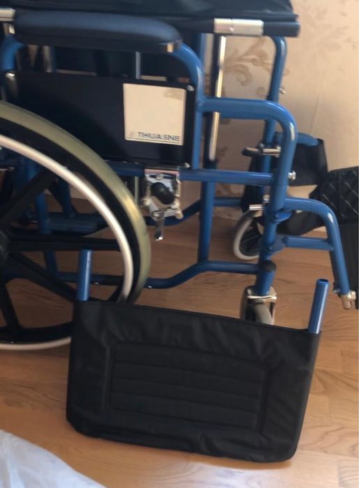 Инвалидная коляска