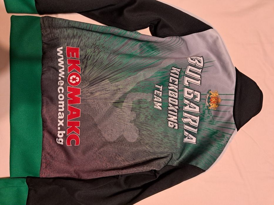 Анцуг на националния отбор по кикбокс 134см