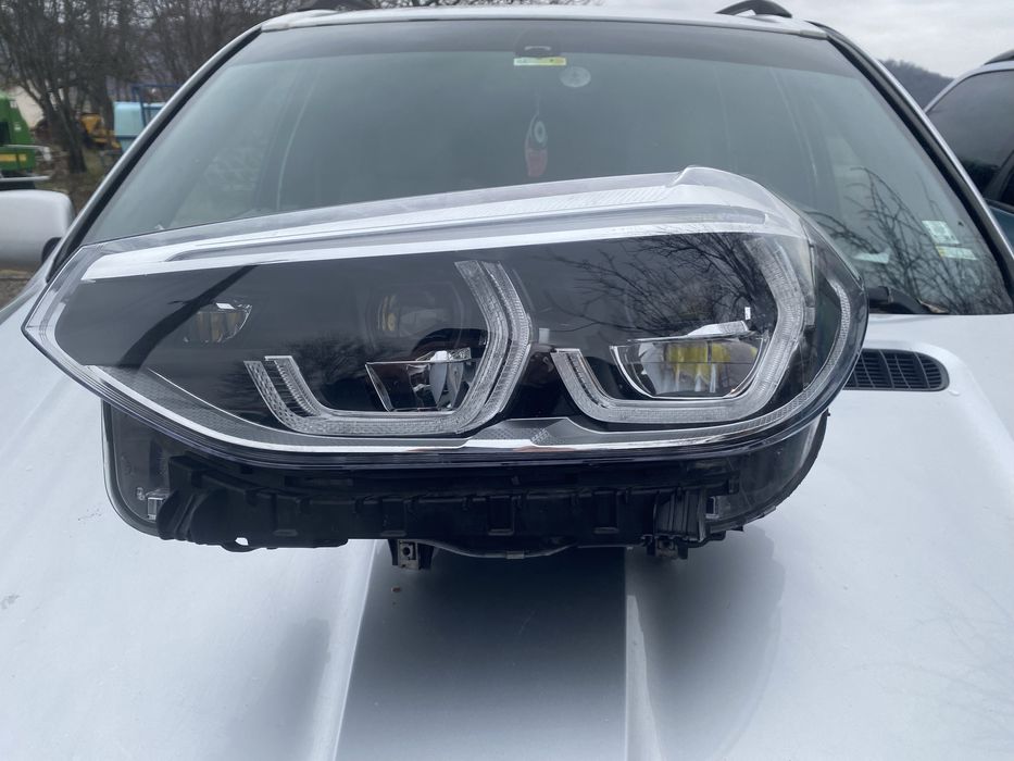 Лав фар бмв х3 адаптивен