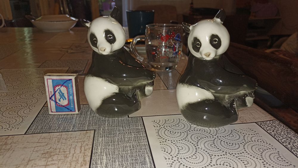 Продаю фарфоровые  статуэтки Панда завод ЛФЗ