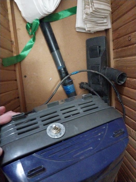 Продам  пылесос для дома