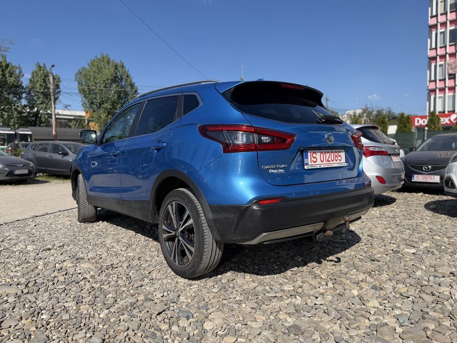 Nissan Qashqai 1.6dci facelift 07.2018, incalzire scaune, camere 360, plafon panoramic, rate si garantie!