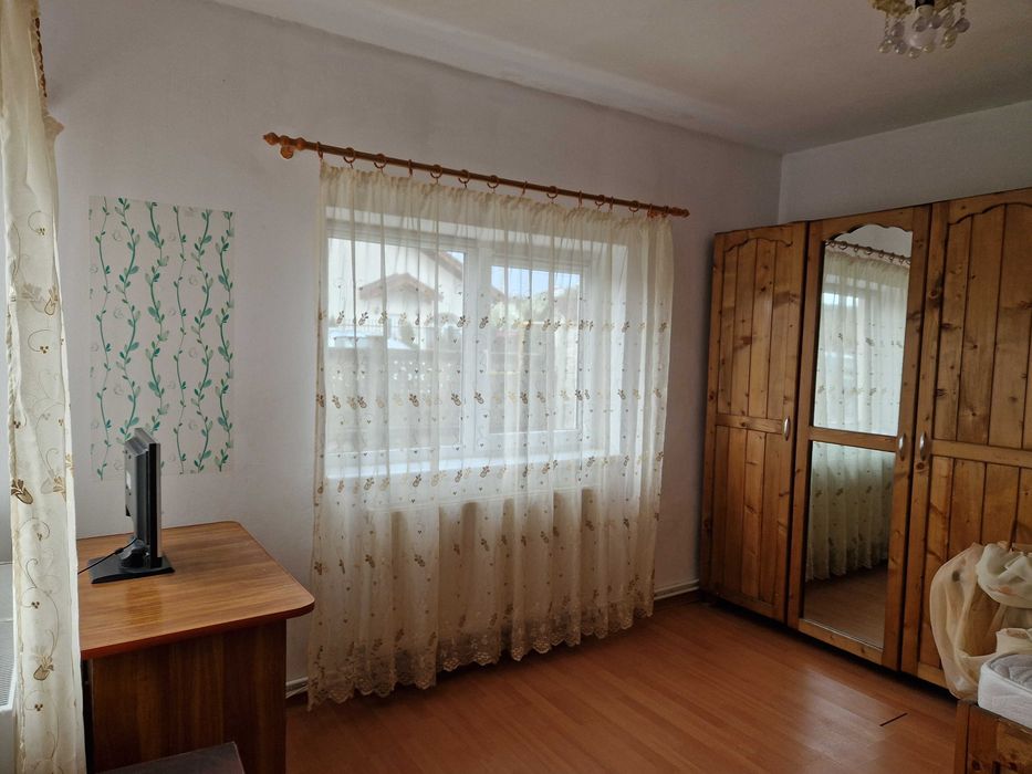 Casa de vanzare in statiunea Pucioasa