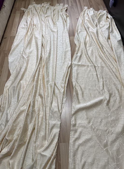 Draperie crem din doua piese