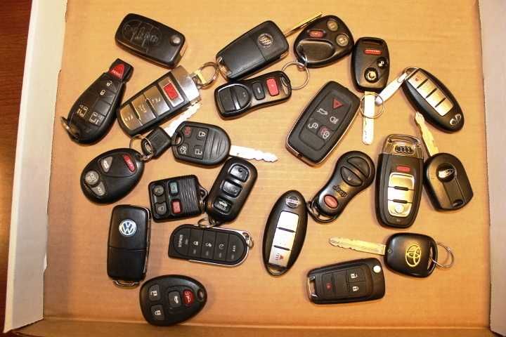 Автоключ Програмиране на чип за Авто ключ