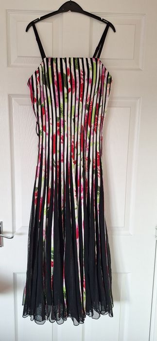 Ted Baker рокли р-S/М