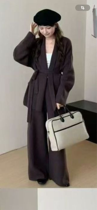 Костюмы трикатаж вызка