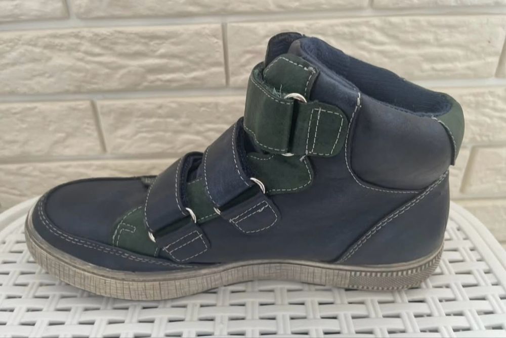 Ботинки демисезонные Раз/37-й.